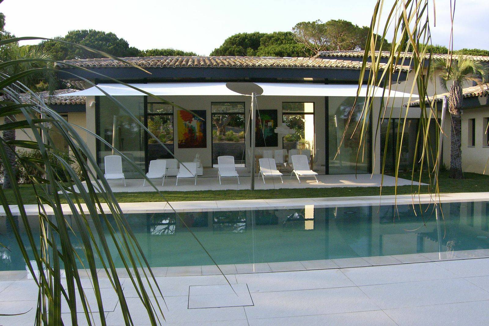 Villa EPI, le luxe tropézien (Architecte : UGO Architecture)