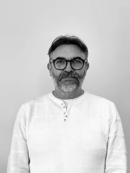 Éric PASQUALE, spécialiste Sky-Frame